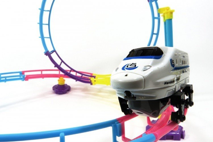 Железная дорога CS toys ВИХРЬ длина трека 445 см - 662